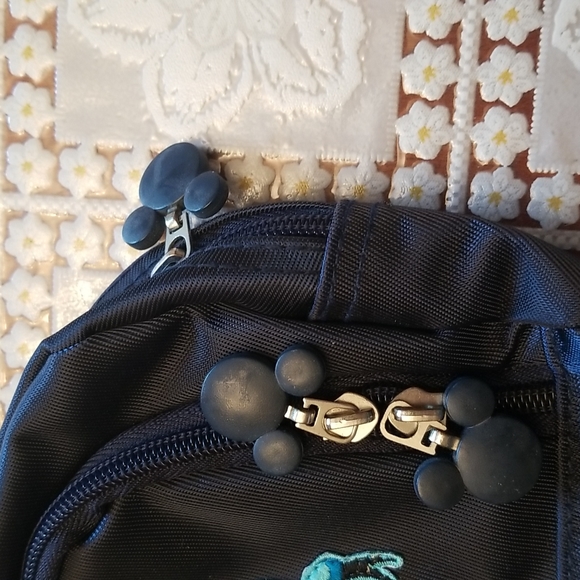 Original WALT DISNEY fanny pack - Picture 3 of 7